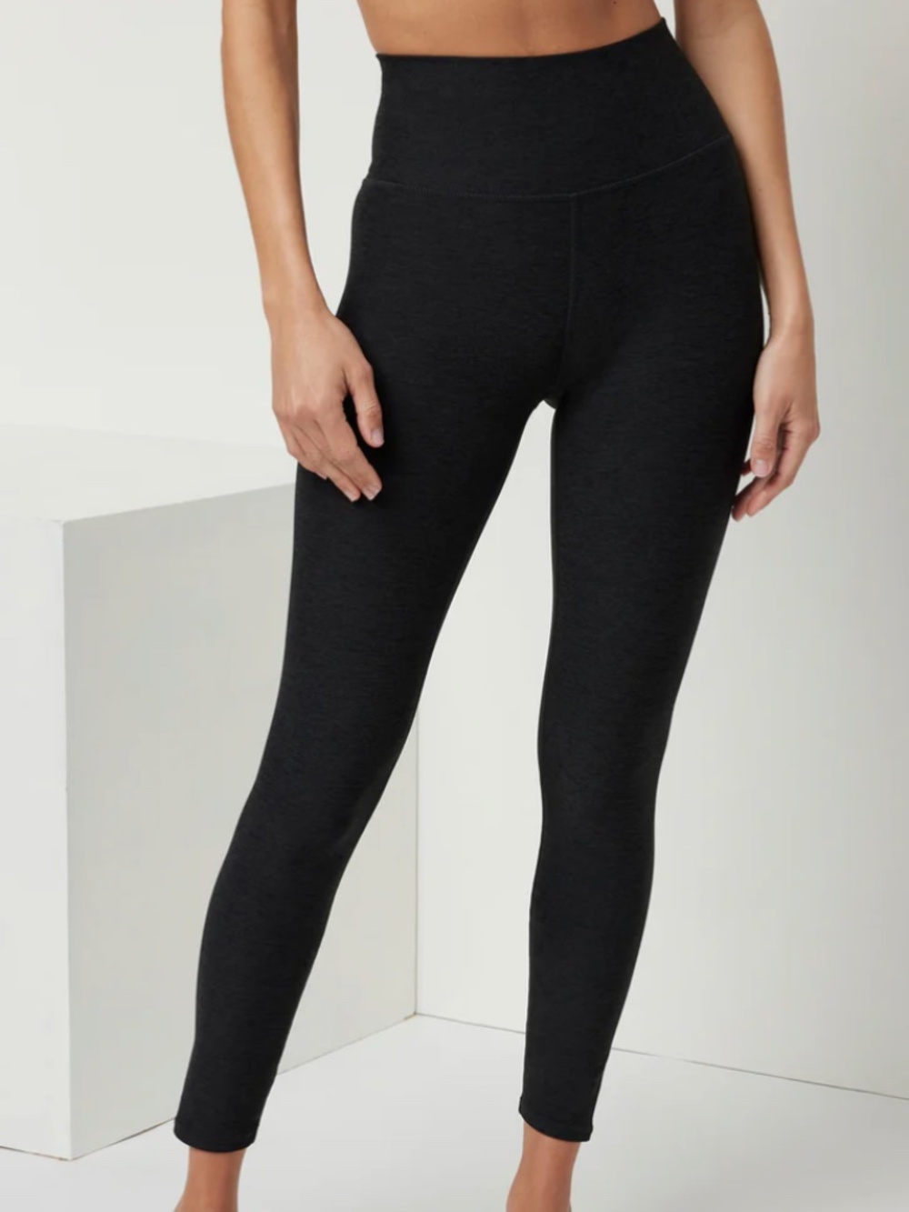 Vuori Clean Elevation Hi-Rise Legging, 25" Inseam, Black Heather, Sz Medium
